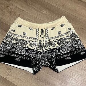 Elegant Black and Cream Women's Athletic Shorts
